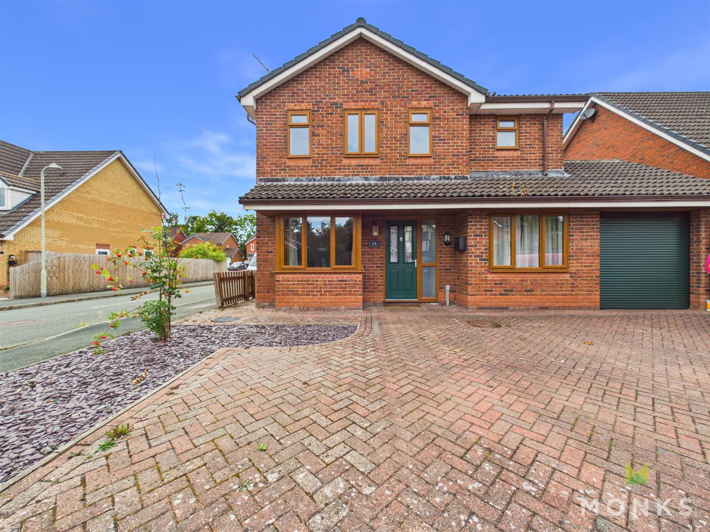 24 Plas Ffynnon Way, Oswestry, SY11 2TZ For Sale